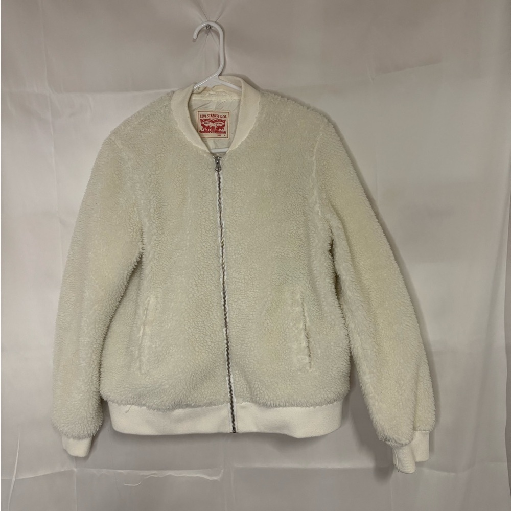 Womens size large Sherpa bomber Levi’s jacket, #M841